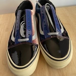 Sinners Club Vans